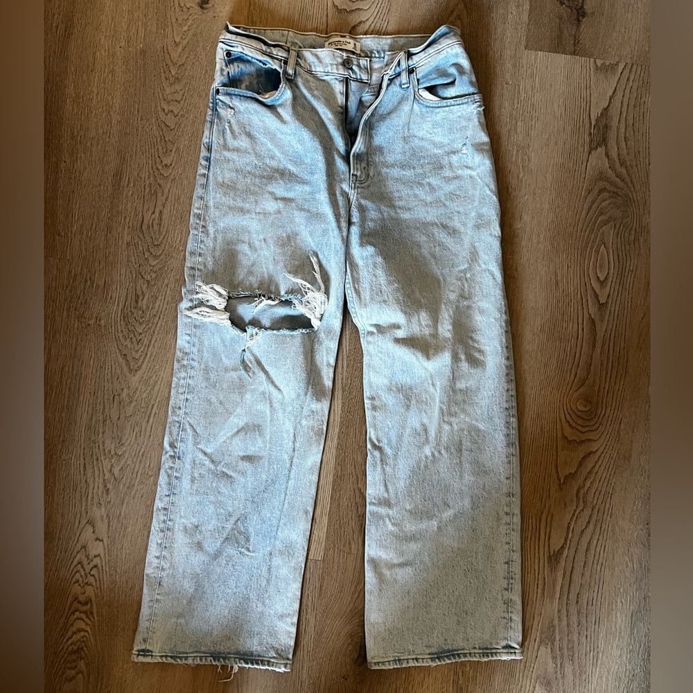 Abercrombie 90’s relaxed jeans high rise